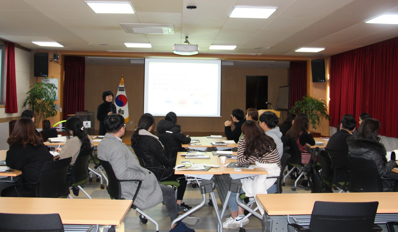 영천교육청은 화통(火通), 수업공감·회복적 생활교육 콘서트 연수를 실시했다.