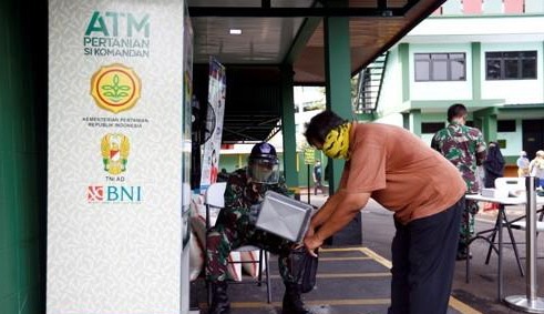 인도네시아 자카르타에 설치된 ‘쌀 ATM기’[로이터=연합뉴스]