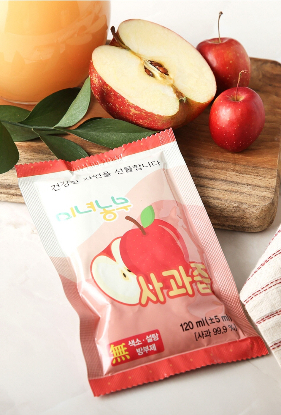 쉼표 영농조합법인은 쌀, 깨, 배 등의 곡물 생산과 체험 및 가공을 하는 업체로 대표 브랜드인 ‘미녀농부’로 더 잘 알려져 있다.