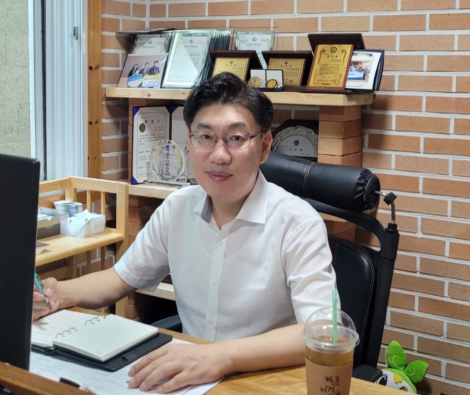 [청년사업가] 전영주 회장 "나와의 약속 지키는 사업가 되고파"
