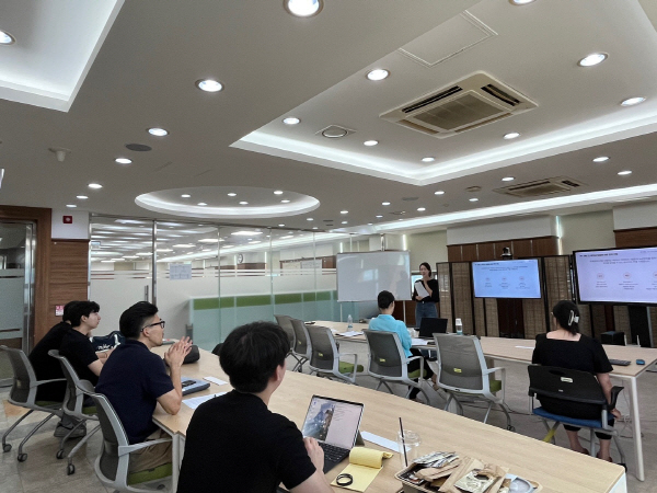 대구대 창업지원단 기념촬영