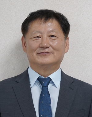 ▲ 이용택 영주교육장