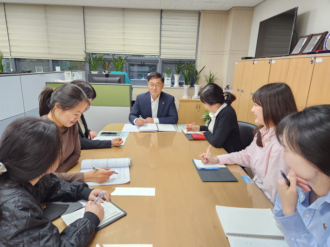 ▲ 영주시 복지정책과 회의 모습.