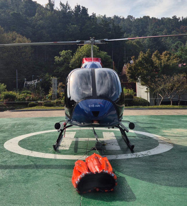 ▲ 대구 동구청이 도입한 최신형 산불 진화 헬기 ‘BELL 505’  모습.