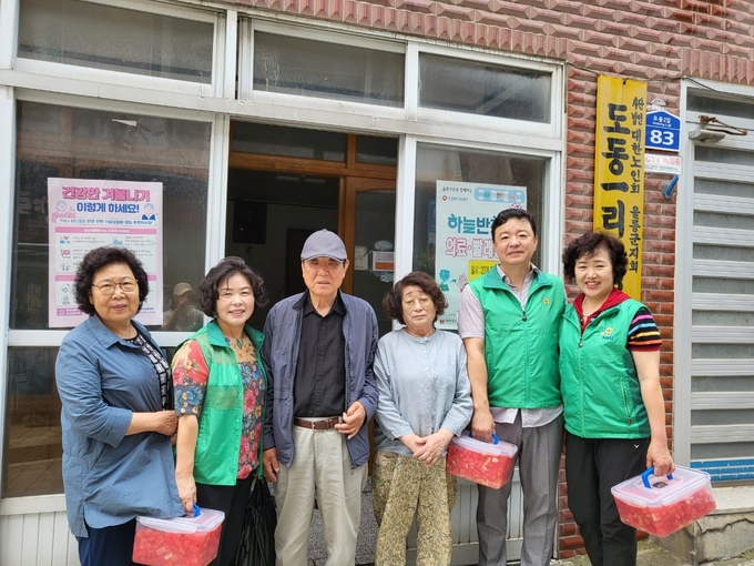 ▲ 반찬나누기 봉사.