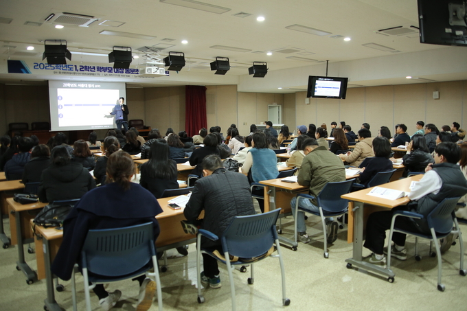 ▲ 포항제철고 총동창회가 주축이 된 ‘2025 재학생 진로 멘토링’이 21~22일 이틀간 열렸다.