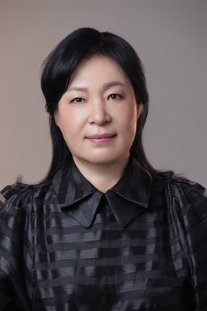 ▲ 시 은상 오상연, 서정문학 등단, 형상 시 학회 회원, 모던포엠 추천 시인상.