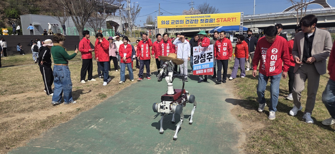 [6·3지선 의성] 강성주 예비후보, AI 로봇으로 ‘의성 미래산업’ 해법 제시