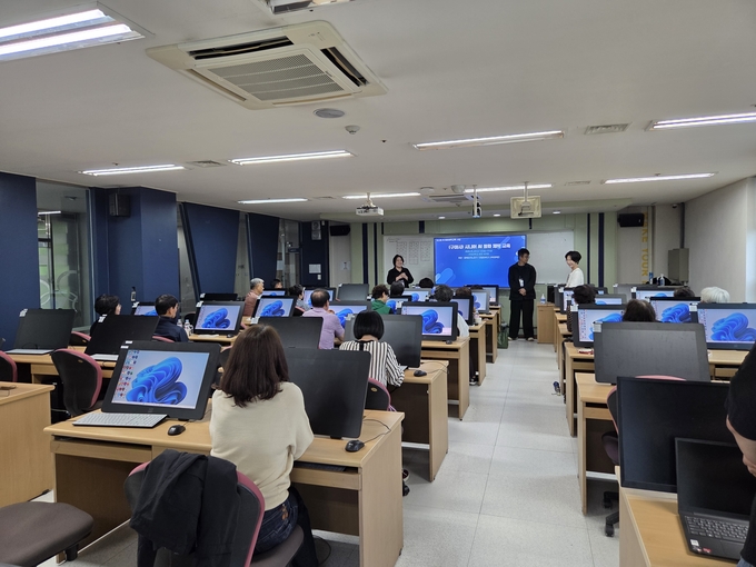 구미, 어르신 AI 동화 제작 나선다…디지털 포용 본격화
