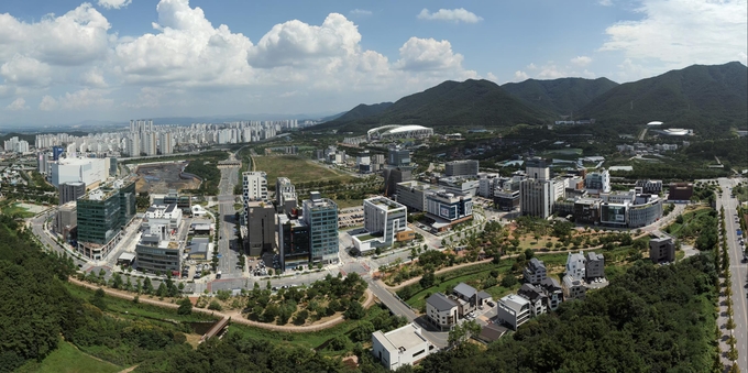 [대전환 시대, 新경제동맥-대구] 수성알파시티, 산업 AX혁신 이끄는 비... - 뉴스 썸네일 이미지